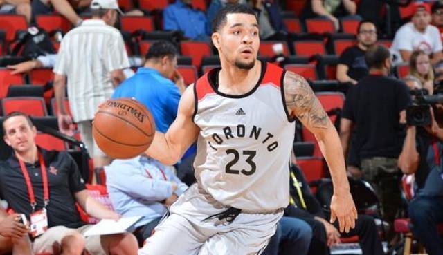 禁区弧顶的 禁区弧顶的